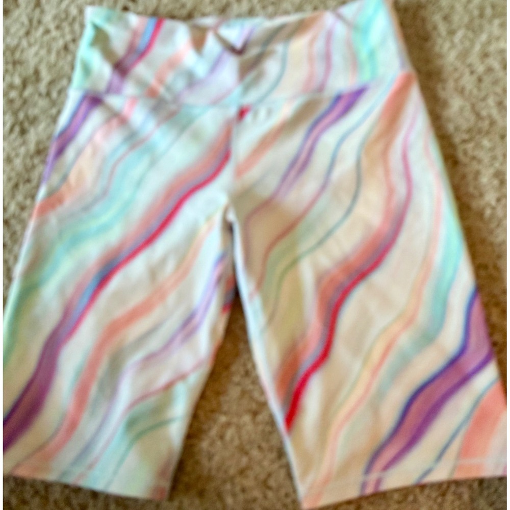 Athleta Love Proudly 7 Bike Short Multi Color Marble Print Womens S Activewear